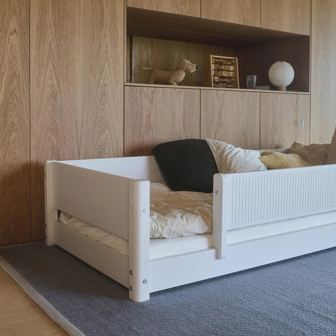 FLEXA Montessori Bed with Front Safety Rail Grooves, 90x200 cm, White, view 4