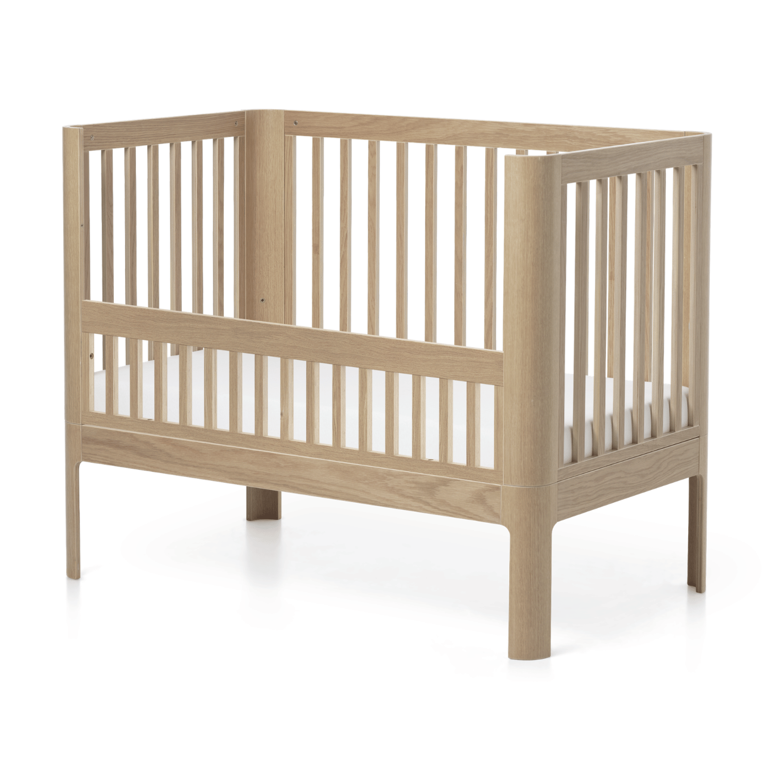 FLEXA baby safety rail from OAK collection, 140x70 cm, oak finish, vertical slats, shown empty on white background.