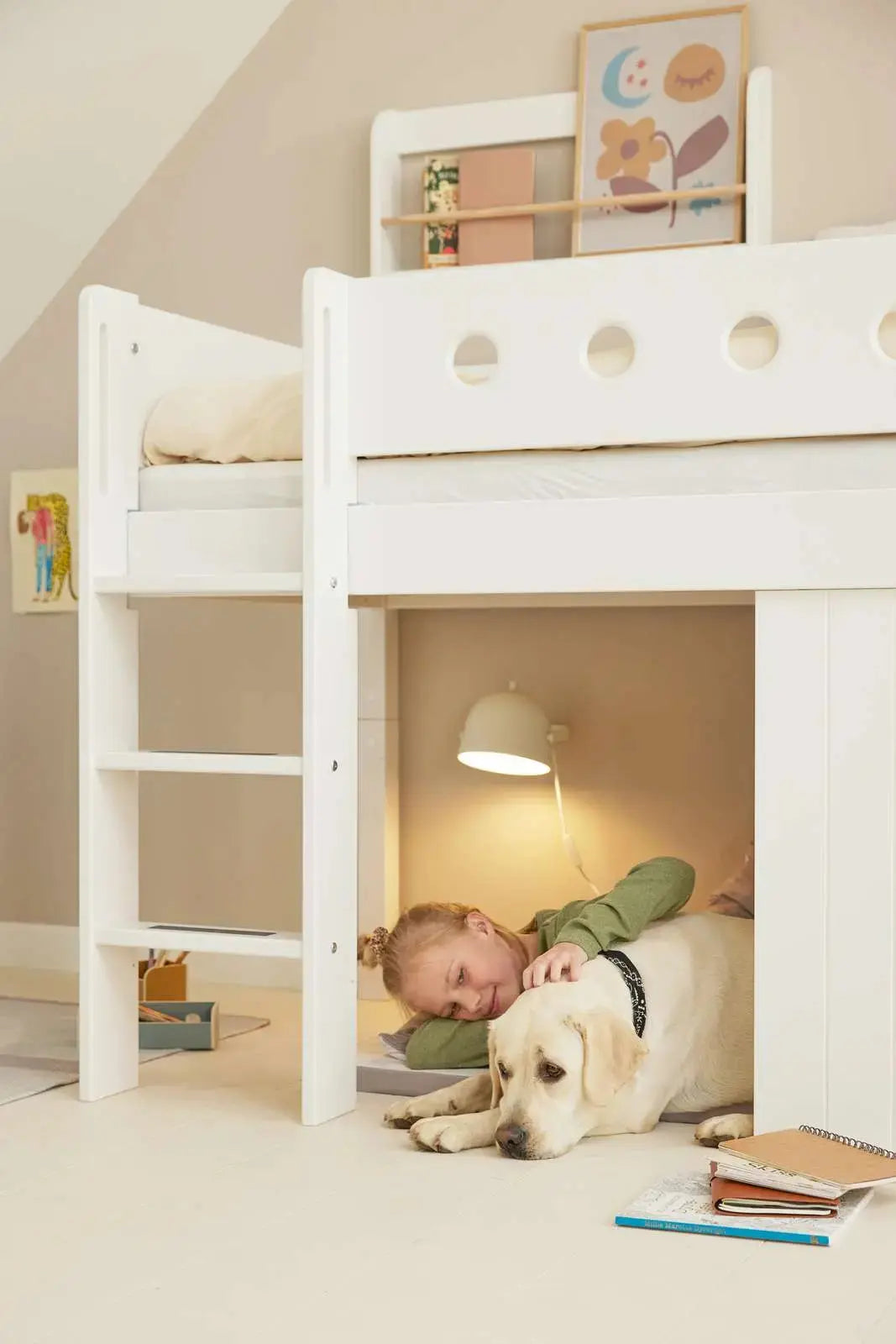 High Bed 120 cm with Treehouse, Ladder and Safety Rail, 90x200 cm, White MID_HIGH-BED 200 flexa-com.myshopify.com