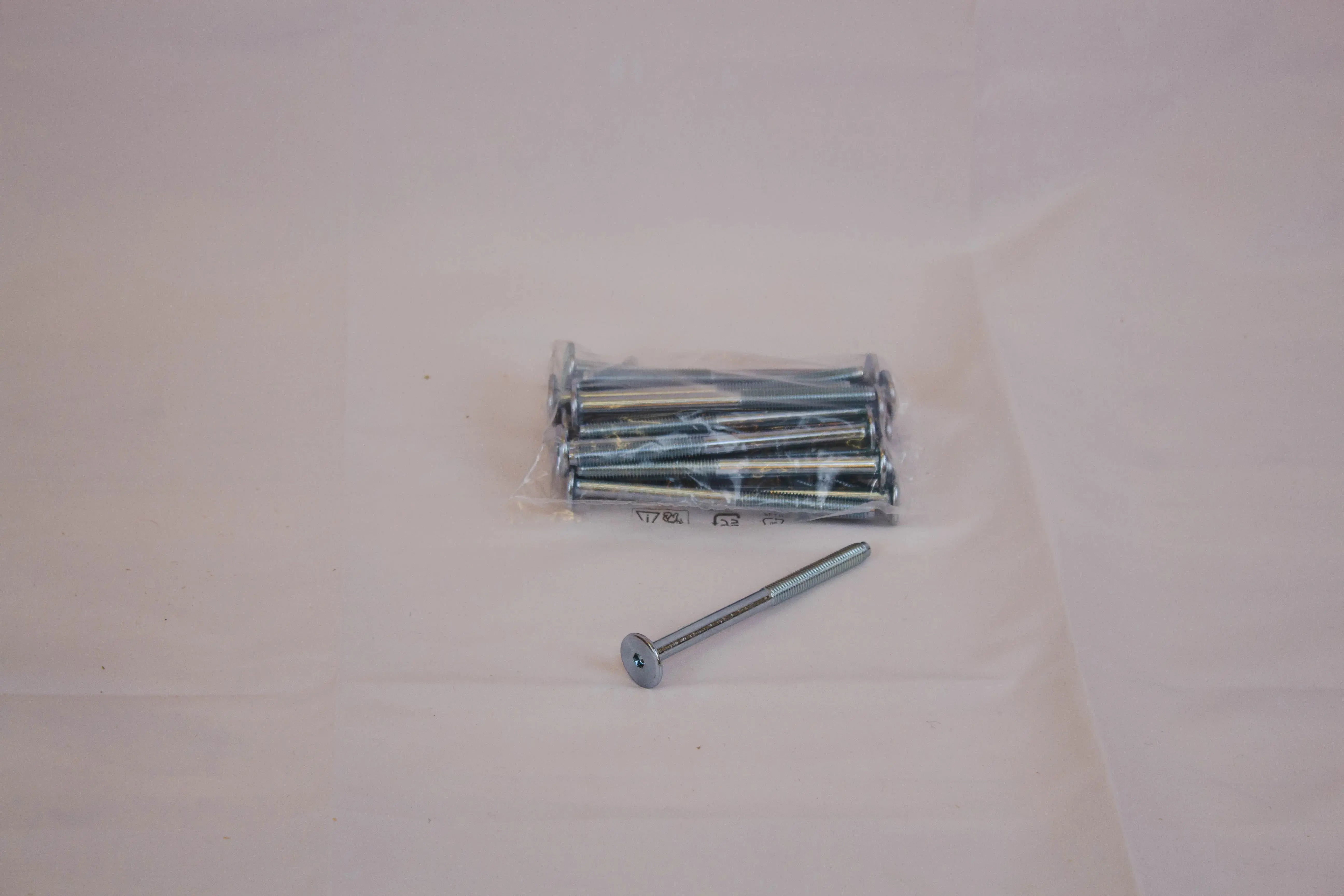 Threaded Screw – bag of 20 pcs. 3909-70100 SPAREPARTS threaded-rod-bag-of-20-pieces  flexa-com.myshopify.com