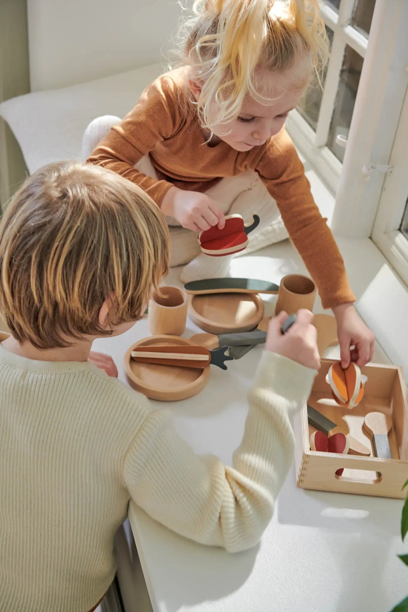 Tableware, 10 pcs, Handpainted, Green PLAY ACTIVE flexa-com.myshopify.com
