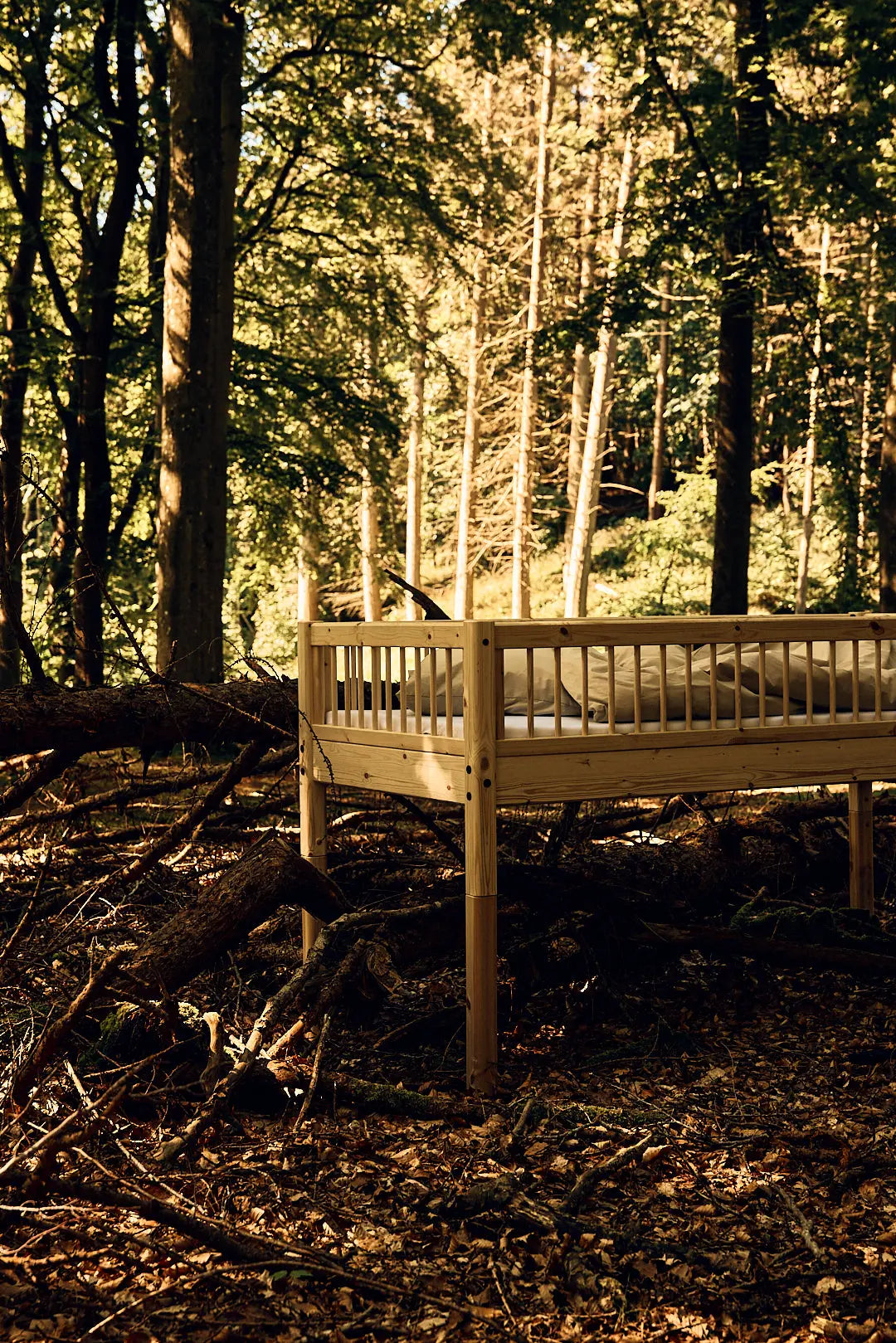 Mid-High Bed with Safety Rails, 90x200 cm, Pine MID_HIGH-BED mid-high-bed-w-scandinavian-safety-rail-classic-raw  flexa-com.myshopify.com